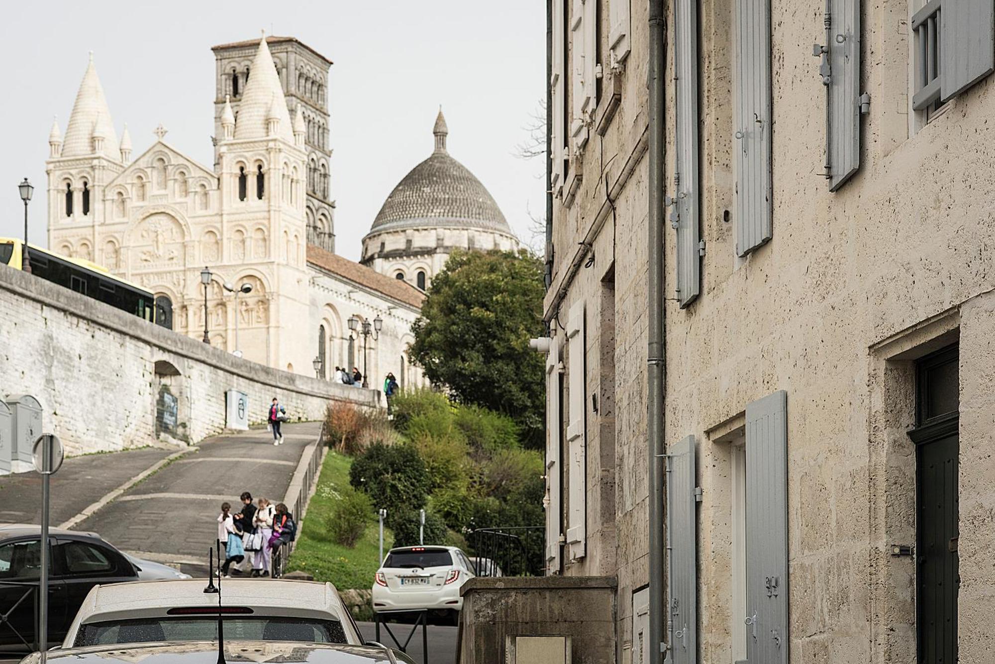 Les Jardins Suspendus Apartamento Angoulême Exterior foto